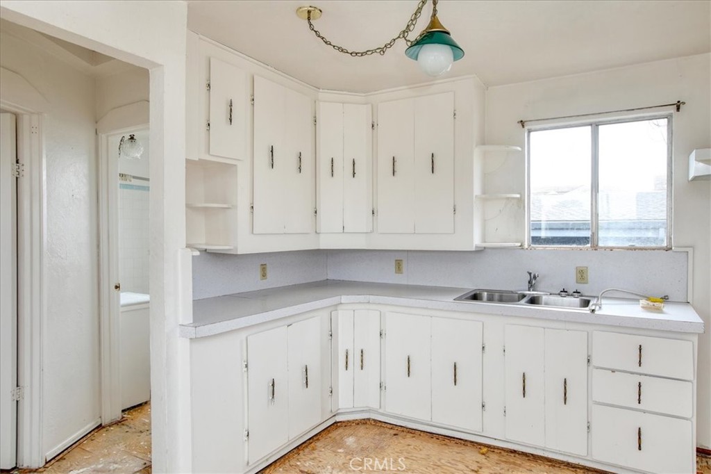 550 Worcester Dr, Cambria, CA 93428