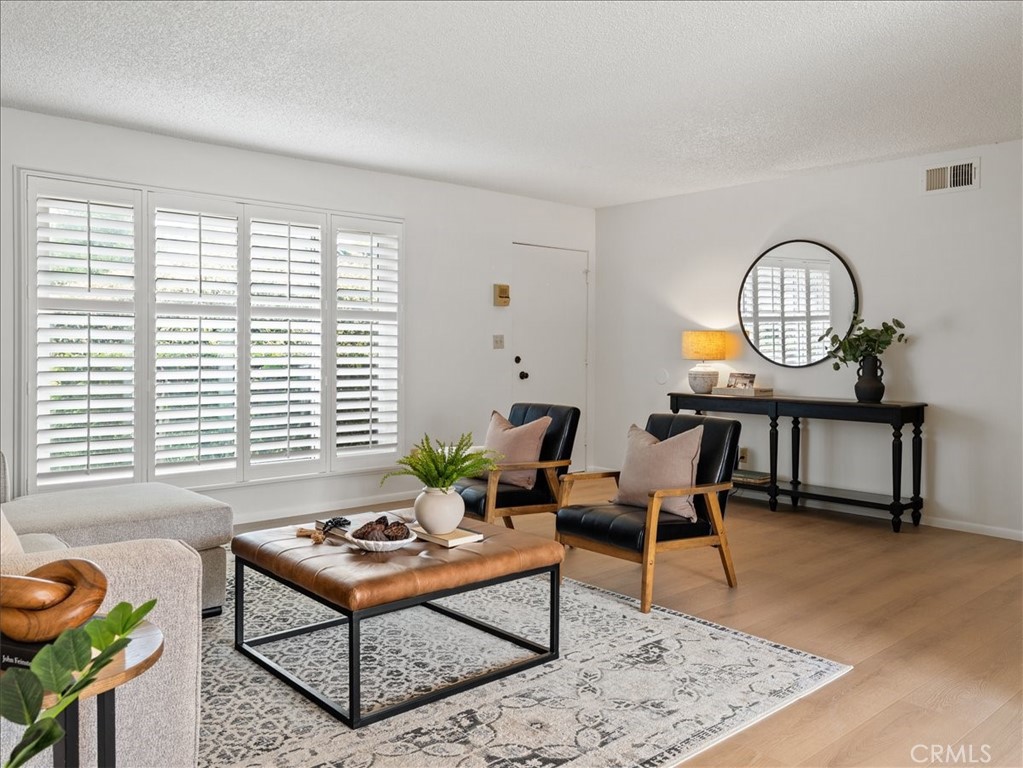 1176 Oceanaire Dr, San Luis Obispo, CA 93405