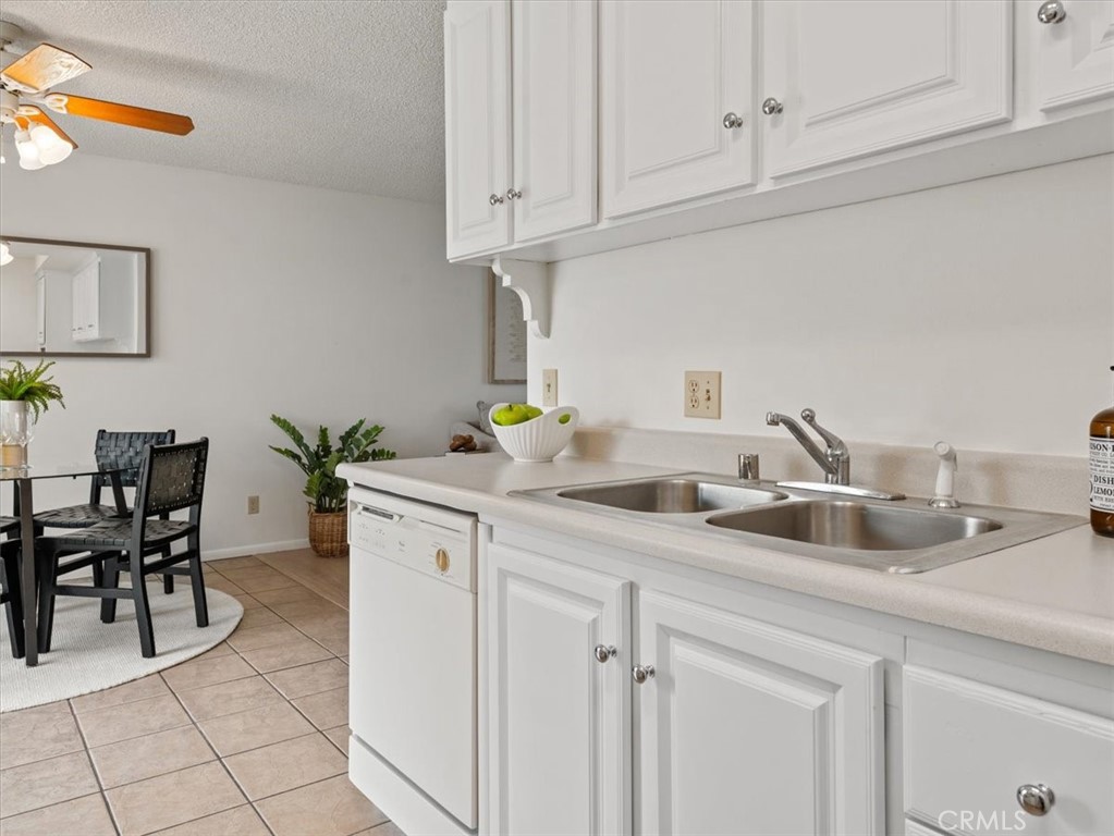 1176 Oceanaire Dr, San Luis Obispo, CA 93405