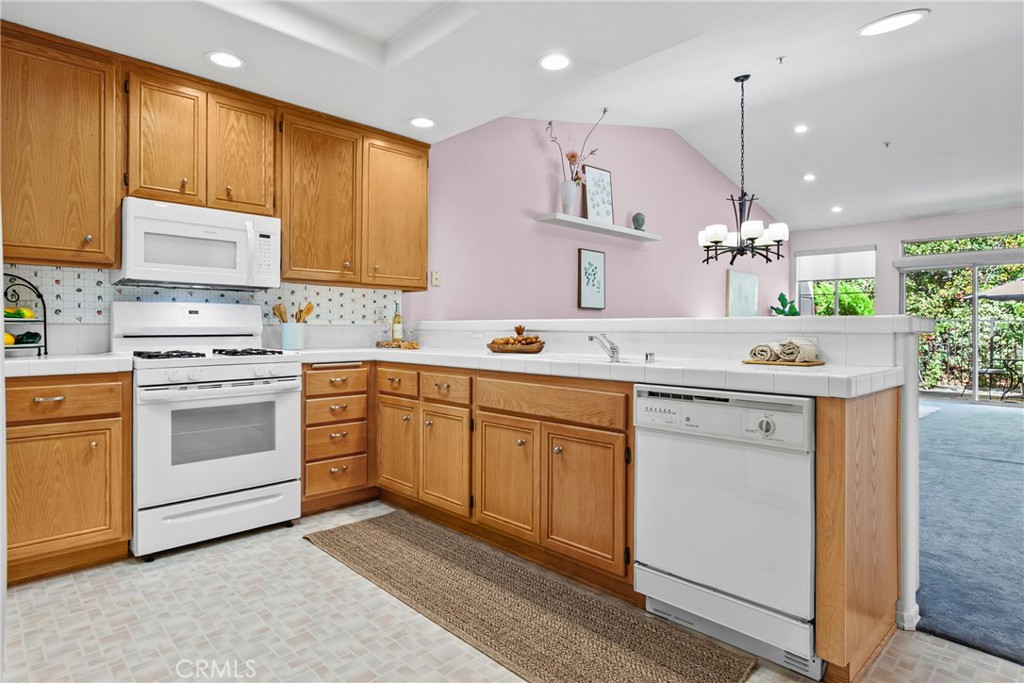 1298 Manzanita Way, San Luis Obispo, CA 93401