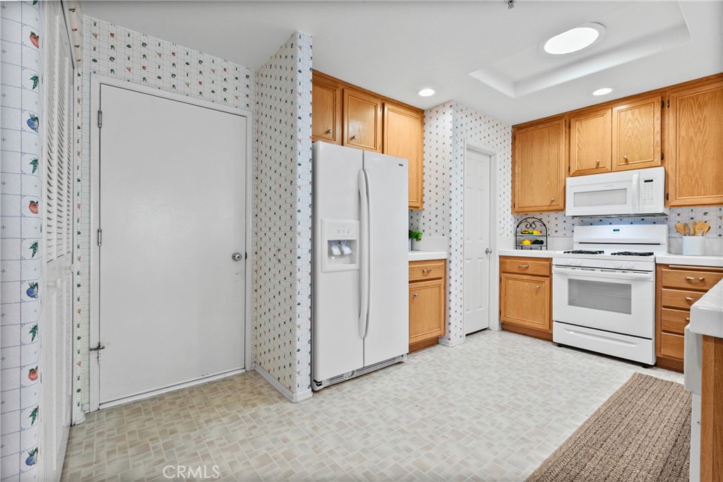 1298 Manzanita Way, San Luis Obispo, CA 93401