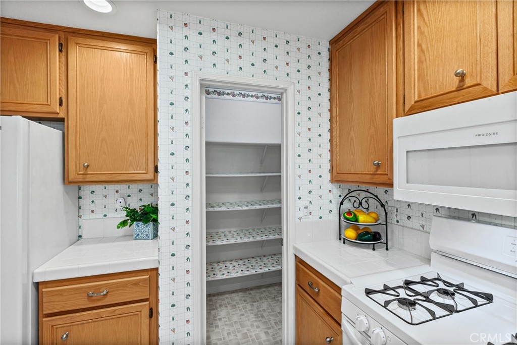 1298 Manzanita Way, San Luis Obispo, CA 93401