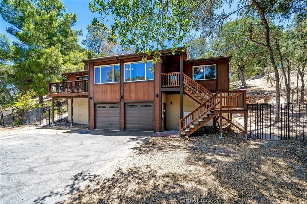 9056 Curbaril Avenue, Atascadero, CA 93422