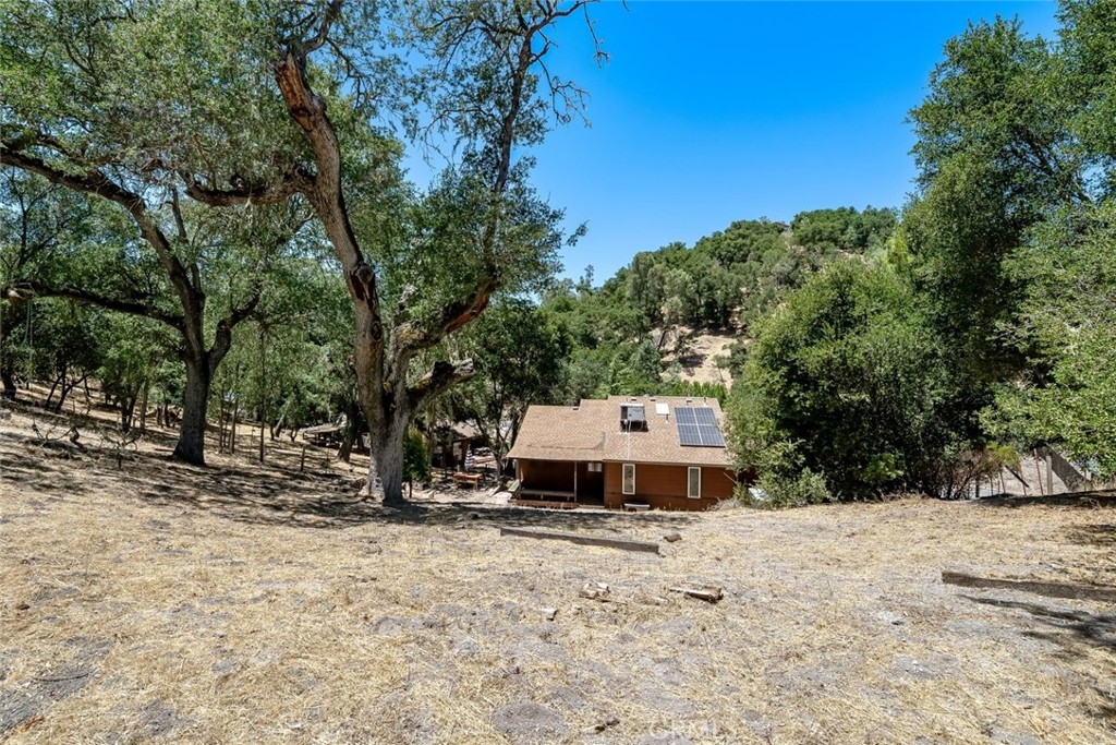 9056 Curbaril Avenue, Atascadero, CA 93422