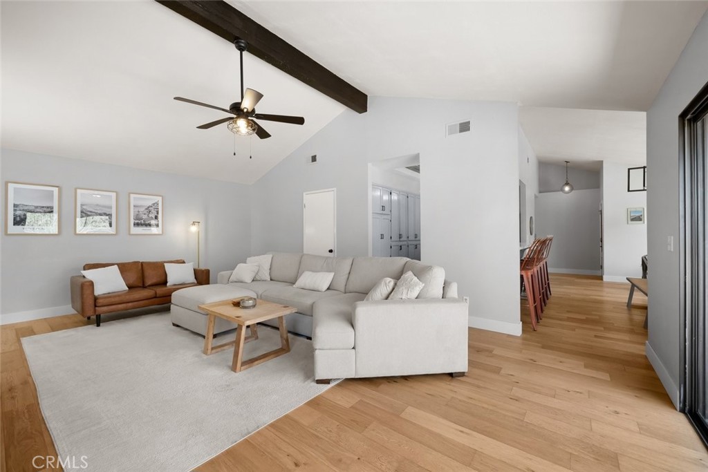 9056 Curbaril Avenue, Atascadero, CA 93422