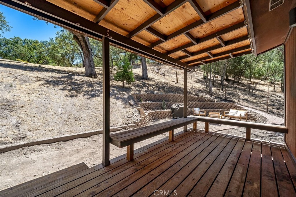 9056 Curbaril Avenue, Atascadero, CA 93422
