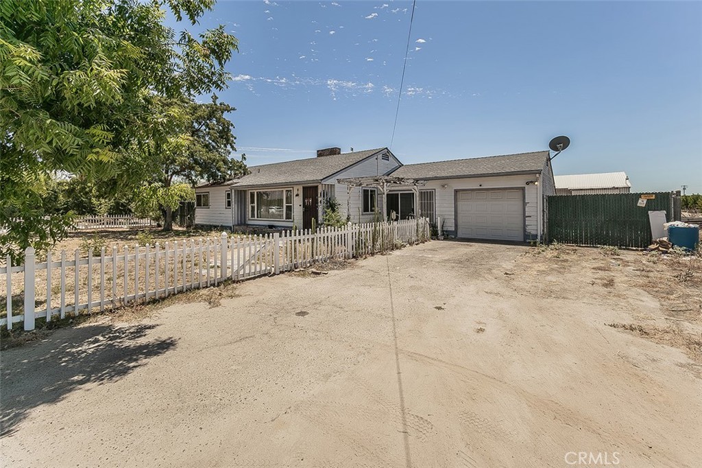 17209 E Floral, Reedley, CA 93654