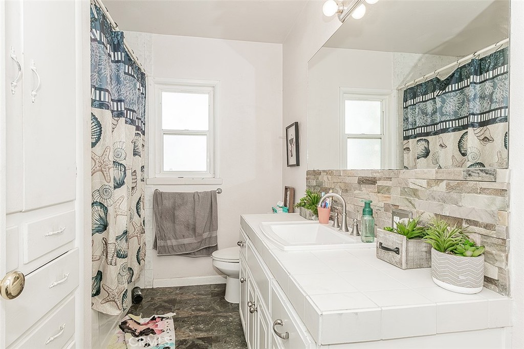 17209 E Floral, Reedley, CA 93654