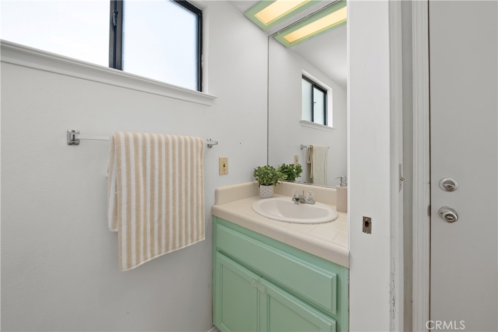 1965 Spencer St, Cambria, CA 93428