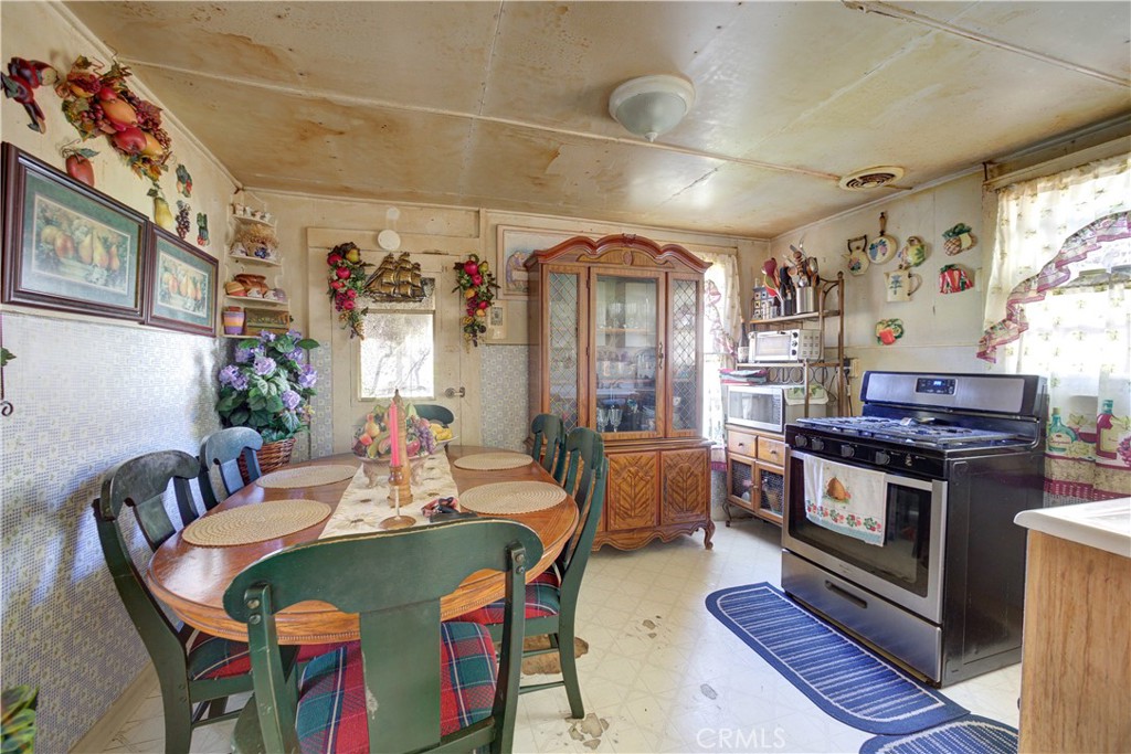 1550 Main St, Cambria, CA 93428