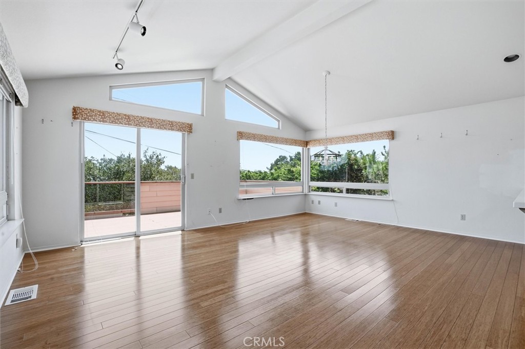 490 Warwick St, Cambria, CA 93428