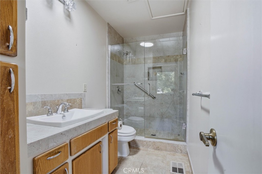 490 Warwick St, Cambria, CA 93428
