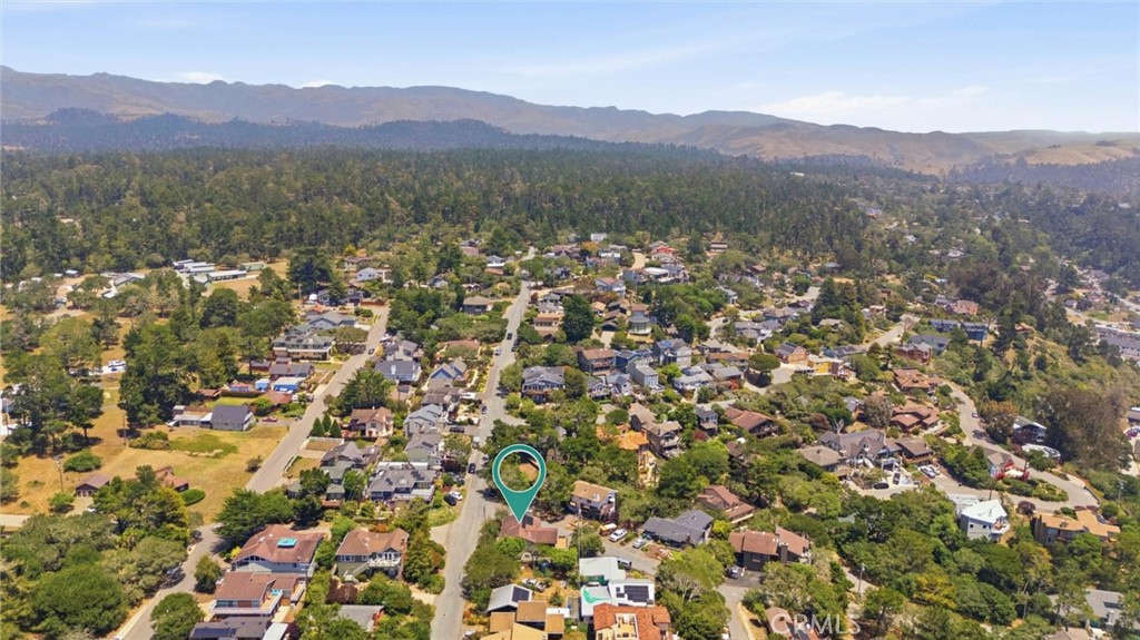 490 Warwick St, Cambria, CA 93428