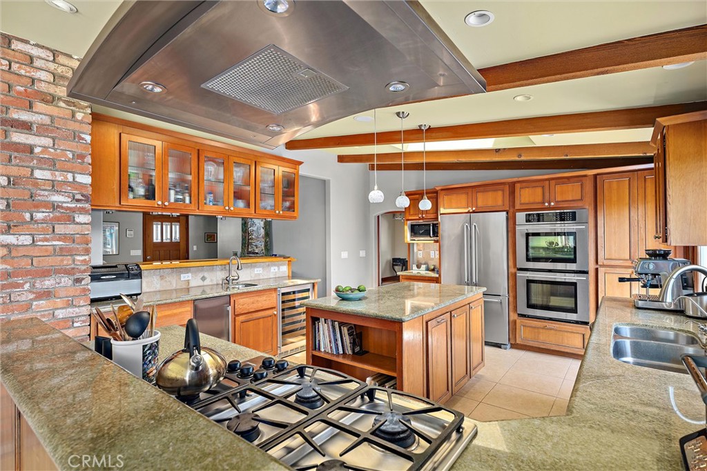6020 Joan Pl, San Luis Obispo, CA 93401
