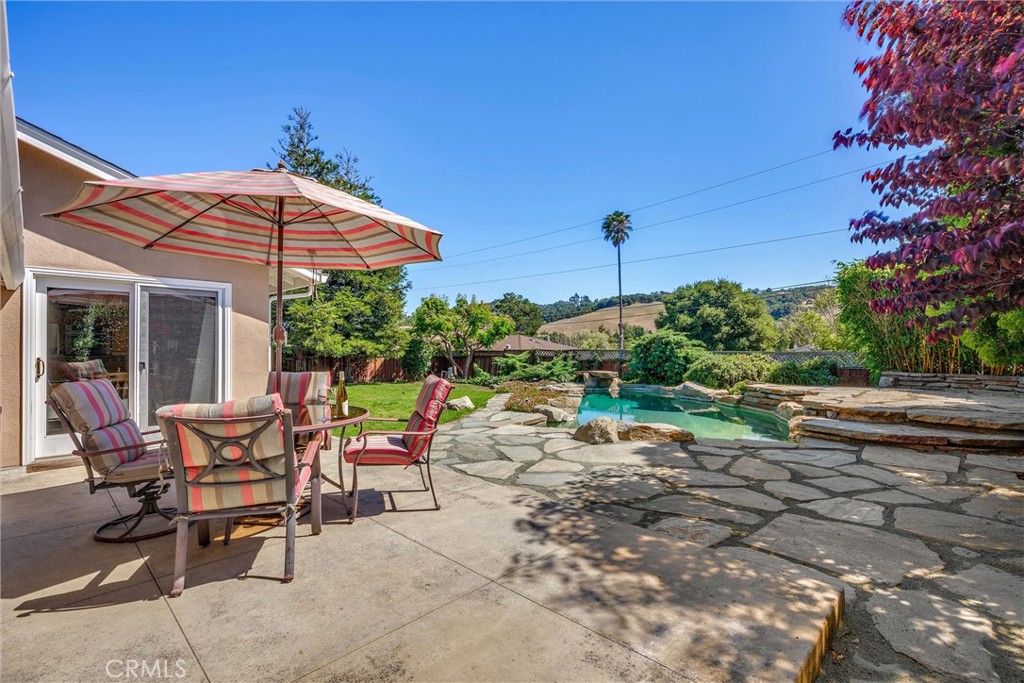6020 Joan Pl, San Luis Obispo, CA 93401