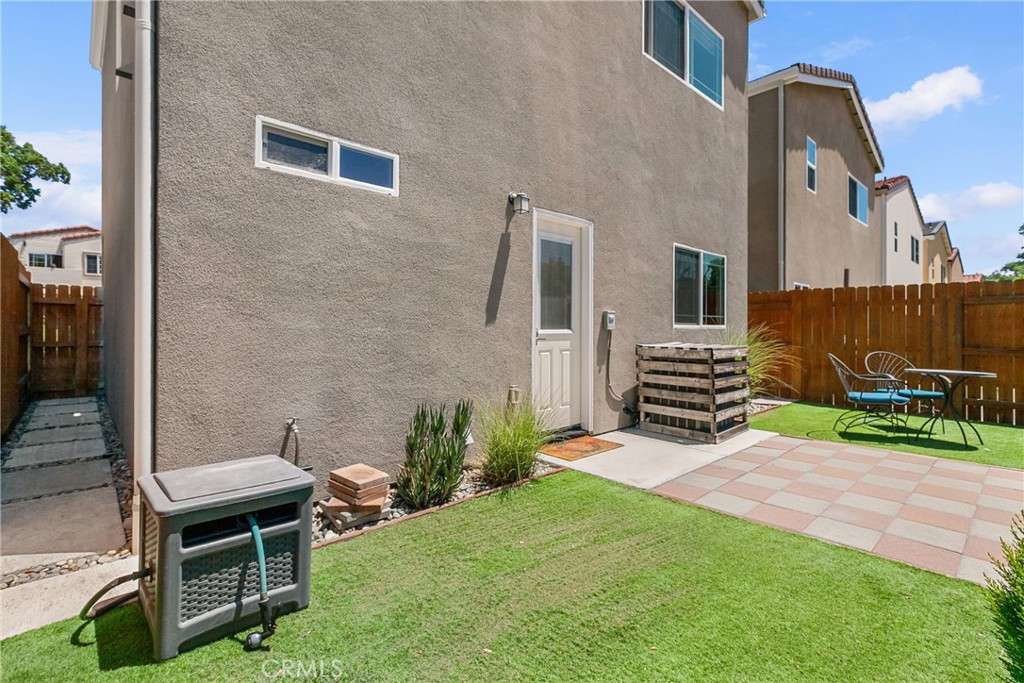 363 Calle De Pueblo, Templeton, CA 93465