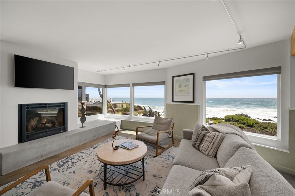 2375 Sherwood, Cambria, CA 93428