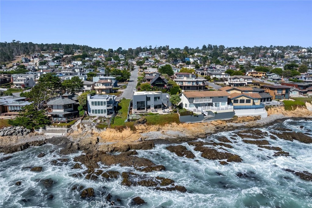2375 Sherwood, Cambria, CA 93428