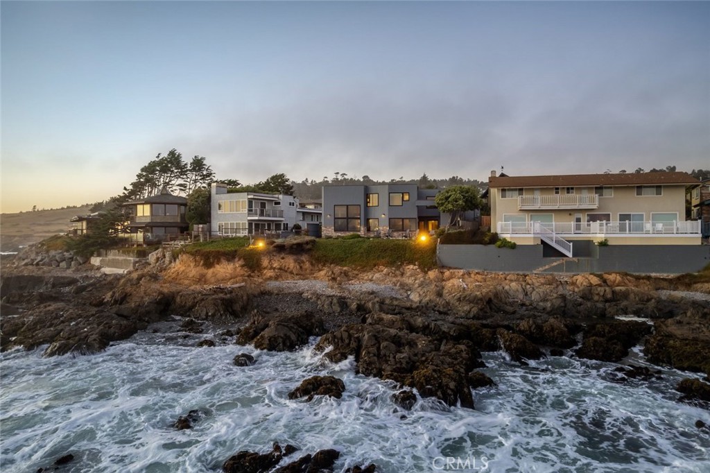 2375 Sherwood, Cambria, CA 93428