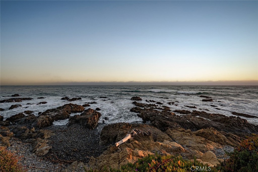 2375 Sherwood, Cambria, CA 93428