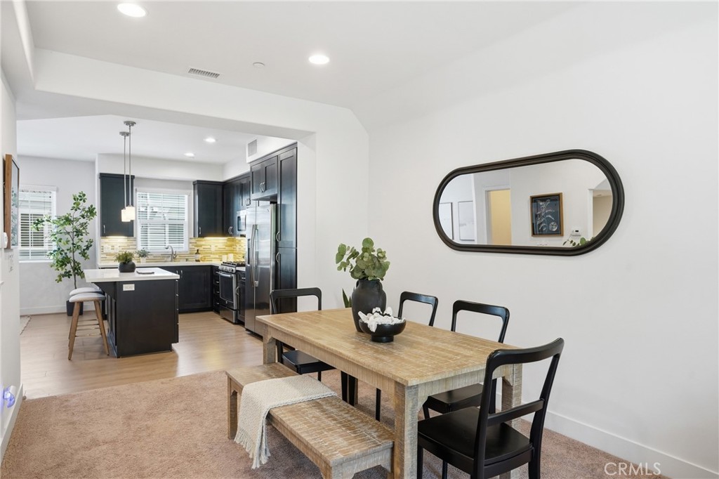 869 Coriander Ln, San Luis Obispo, CA 93401