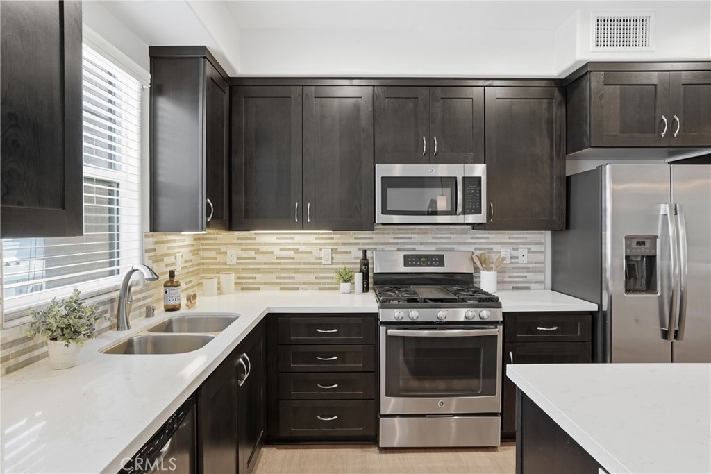 869 Coriander Ln, San Luis Obispo, CA 93401
