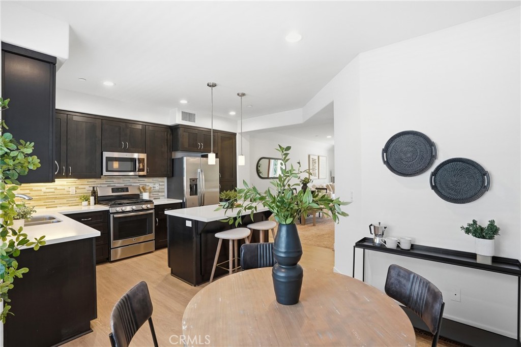 869 Coriander Ln, San Luis Obispo, CA 93401