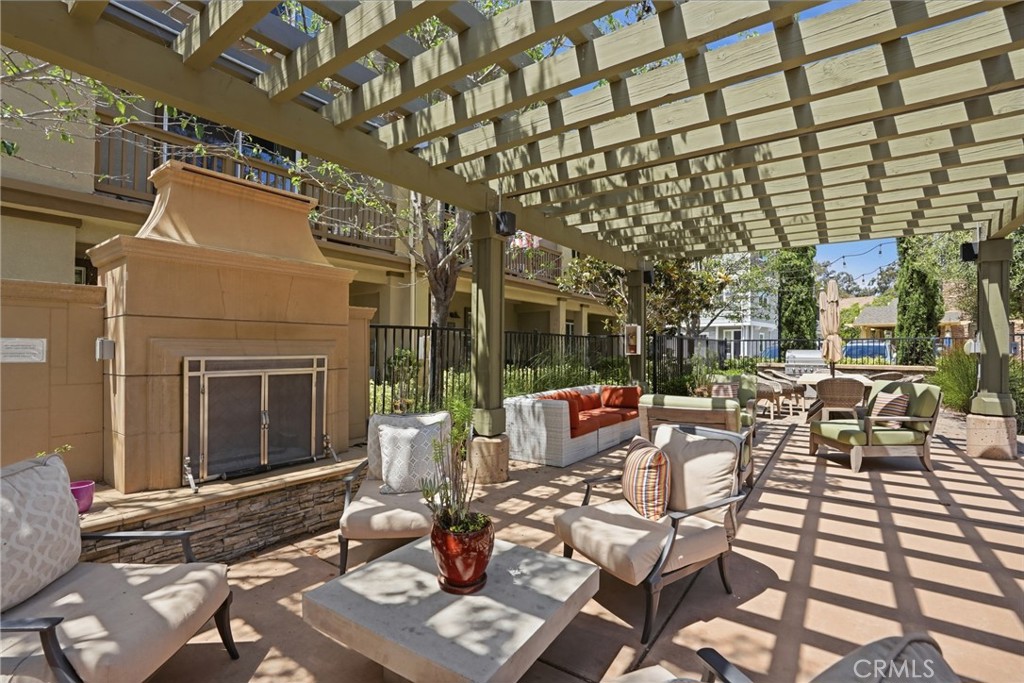 869 Coriander Ln, San Luis Obispo, CA 93401