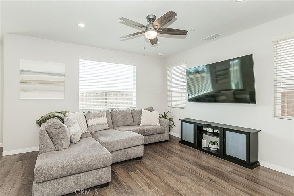 580 Mccaffrey, Madera, CA 93636
