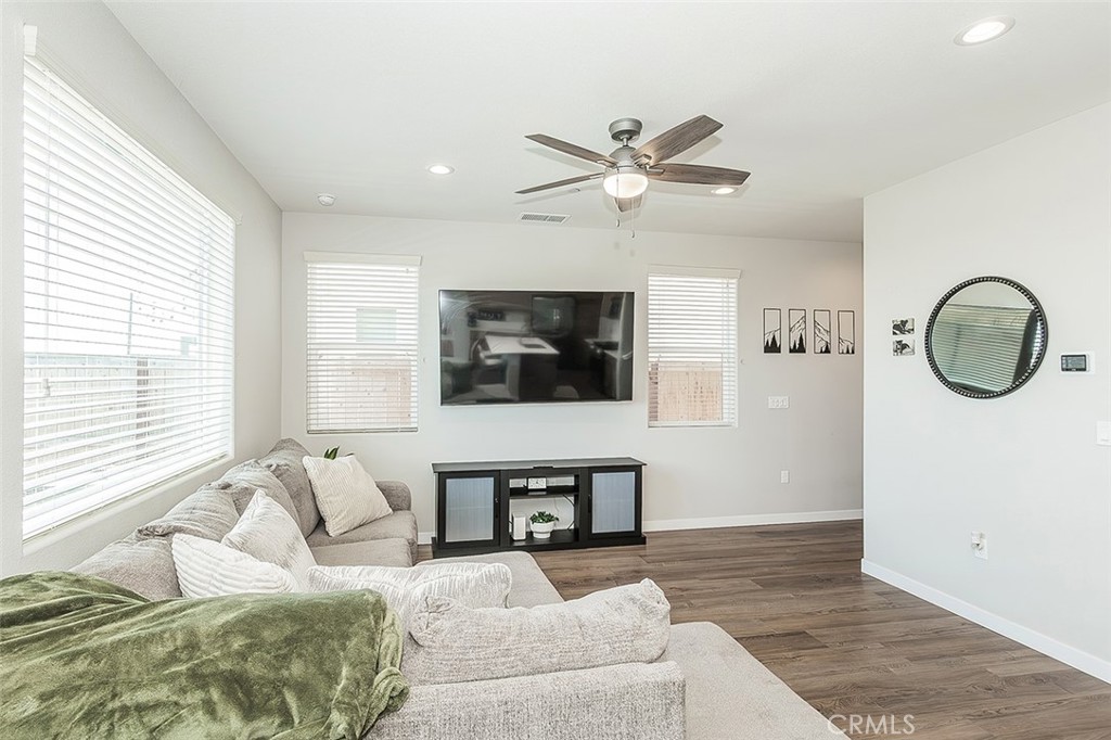 580 Mccaffrey, Madera, CA 93636