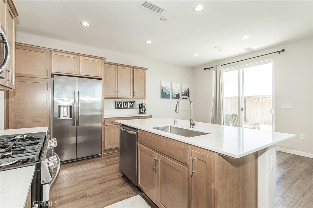 580 Mccaffrey, Madera, CA 93636