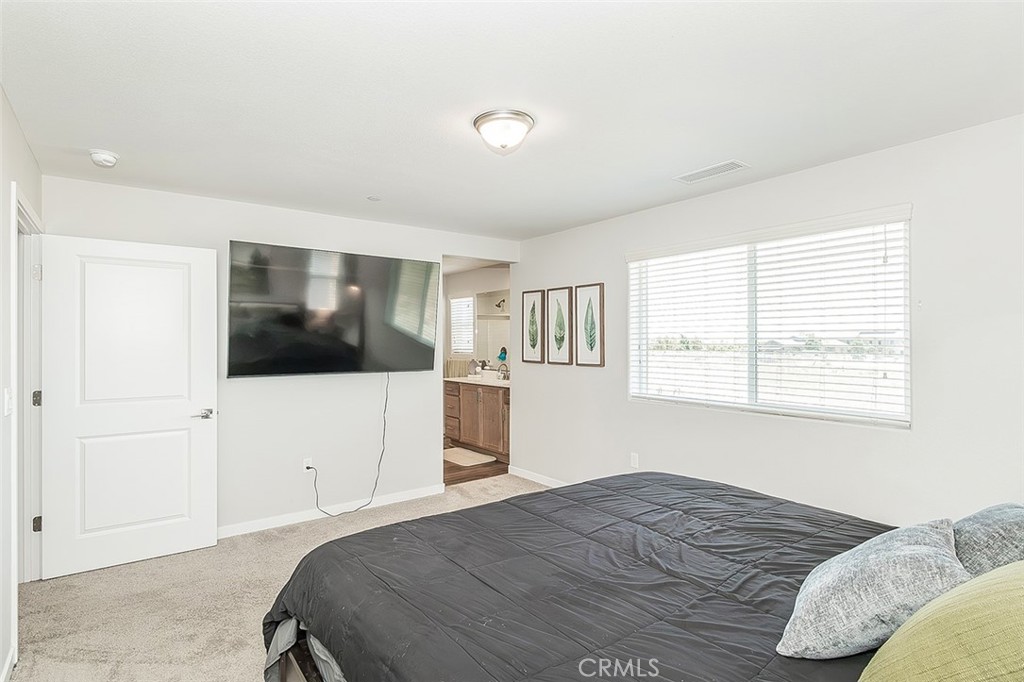 580 Mccaffrey, Madera, CA 93636