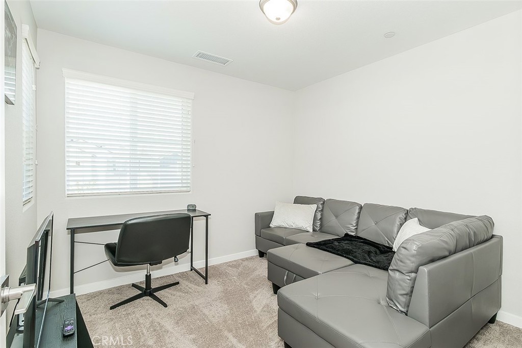 580 Mccaffrey, Madera, CA 93636
