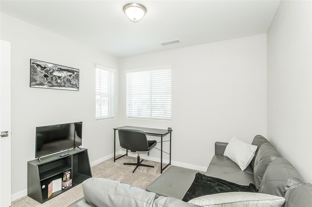 580 Mccaffrey, Madera, CA 93636