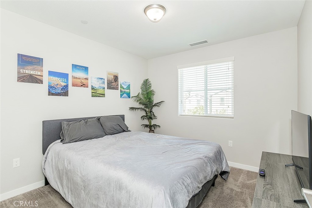 580 Mccaffrey, Madera, CA 93636