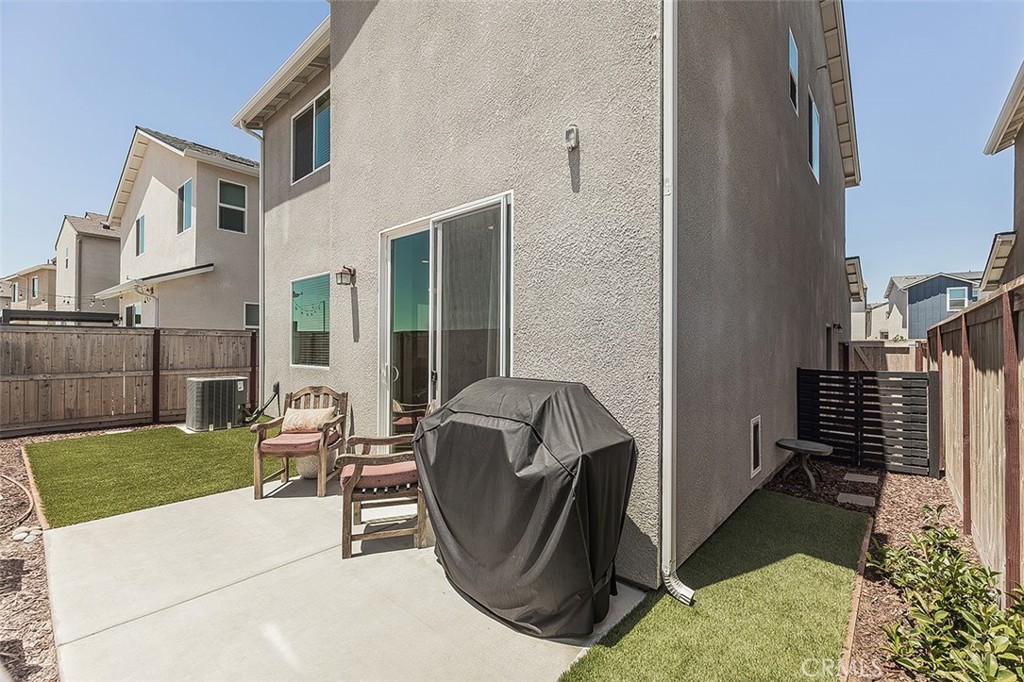 580 Mccaffrey, Madera, CA 93636