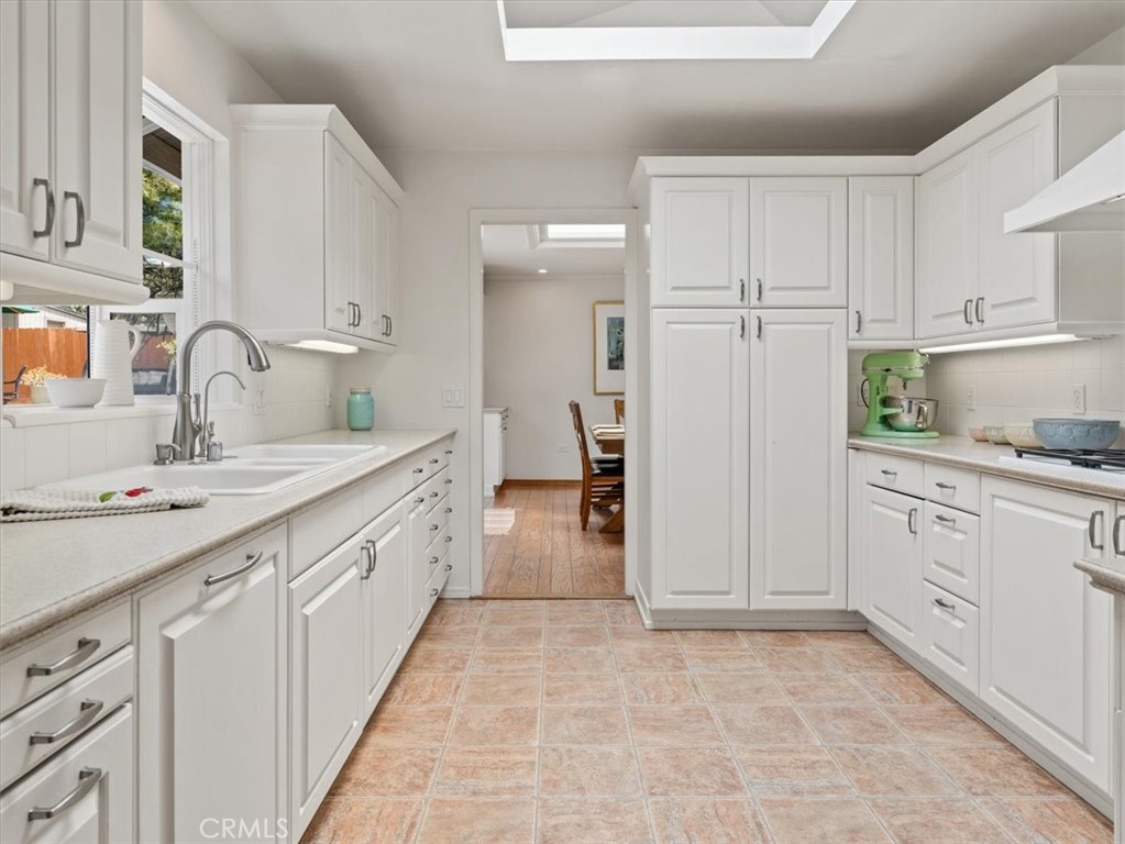 1141 Hartford, Cambria, CA 93428