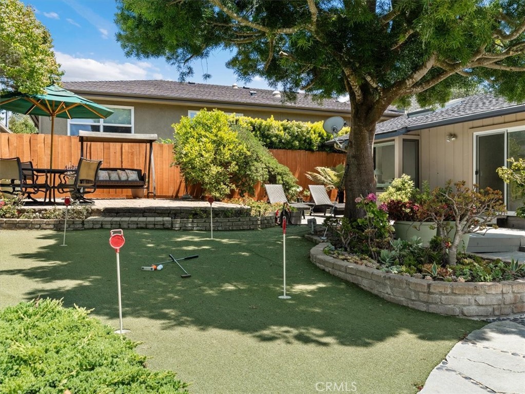 1141 Hartford, Cambria, CA 93428