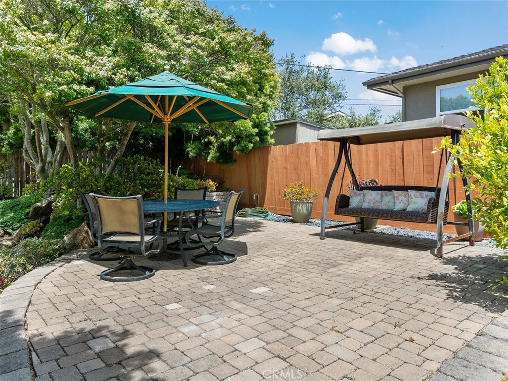 1141 Hartford, Cambria, CA 93428
