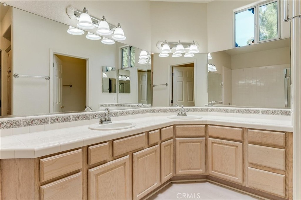 2803 Garibaldi Ave, San Luis Obispo, CA 93401