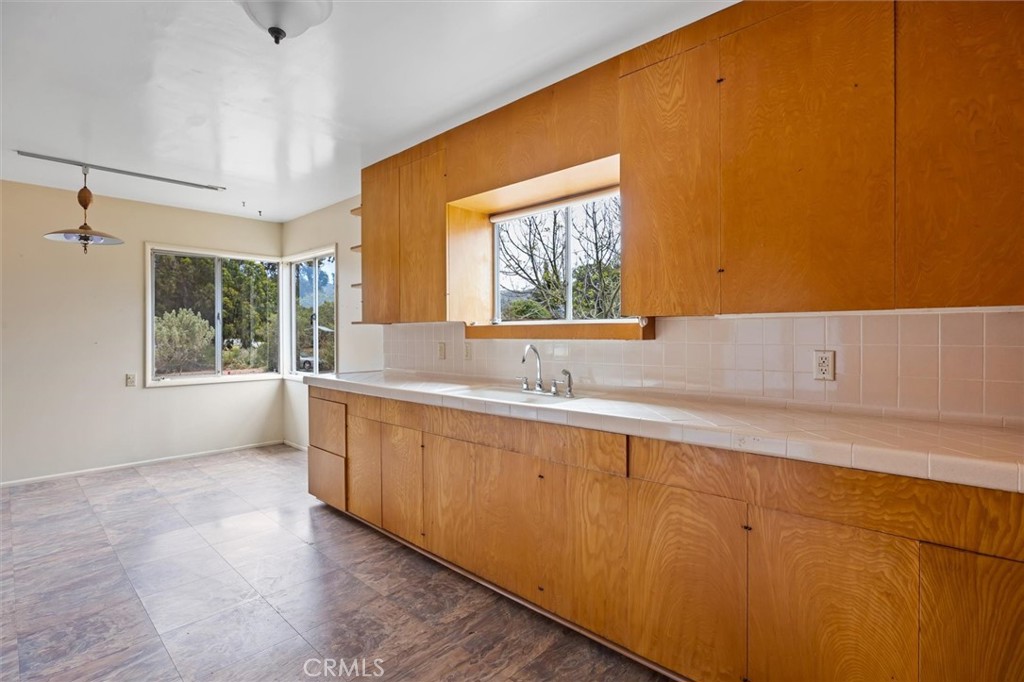 1572 Los Osos Valley Rd, Los Osos, CA 93402