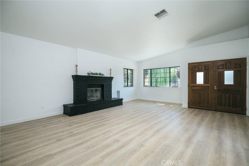 921 Player Ln, Paso Robles, CA 93446