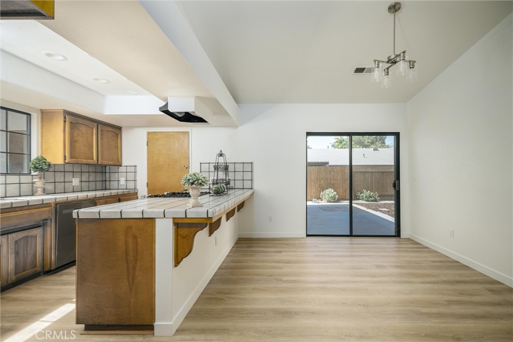 921 Player Ln, Paso Robles, CA 93446