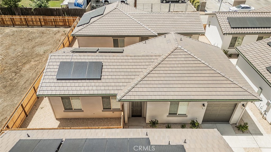 2365 N Arthur Ave, Fresno, CA 93705