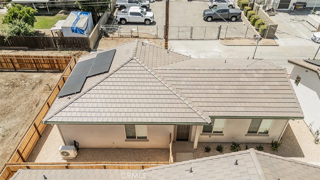 2365 N Arthur Ave, Fresno, CA 93705