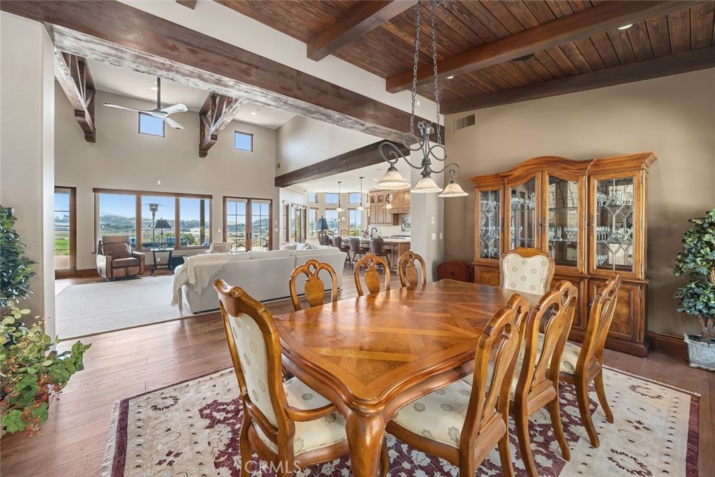 2350 Camino Edna, San Luis Obispo, CA 93401