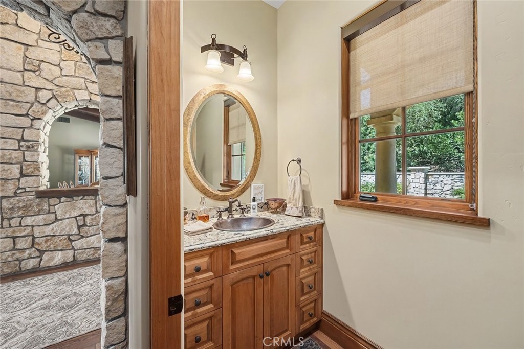 2350 Camino Edna, San Luis Obispo, CA 93401