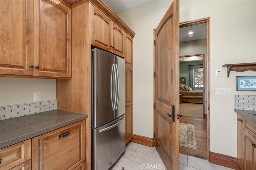 2350 Camino Edna, San Luis Obispo, CA 93401