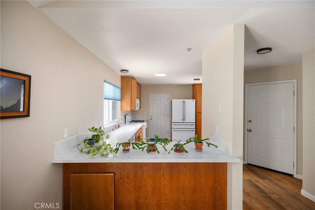 937 Bluebell Way, San Luis Obispo, CA 93401