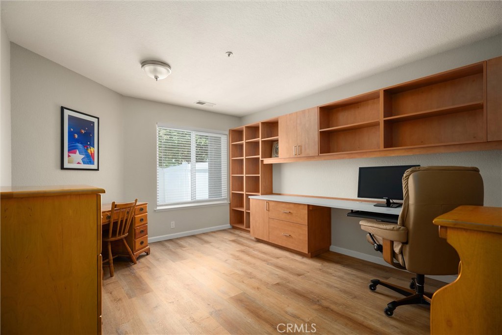 937 Bluebell Way, San Luis Obispo, CA 93401